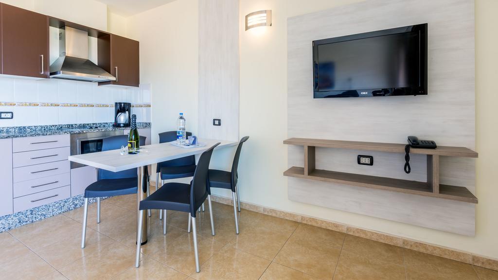 Aparthotel Del Mar 3*